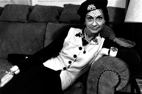 chanel de donde son sus padres|coco Chanel emblema.